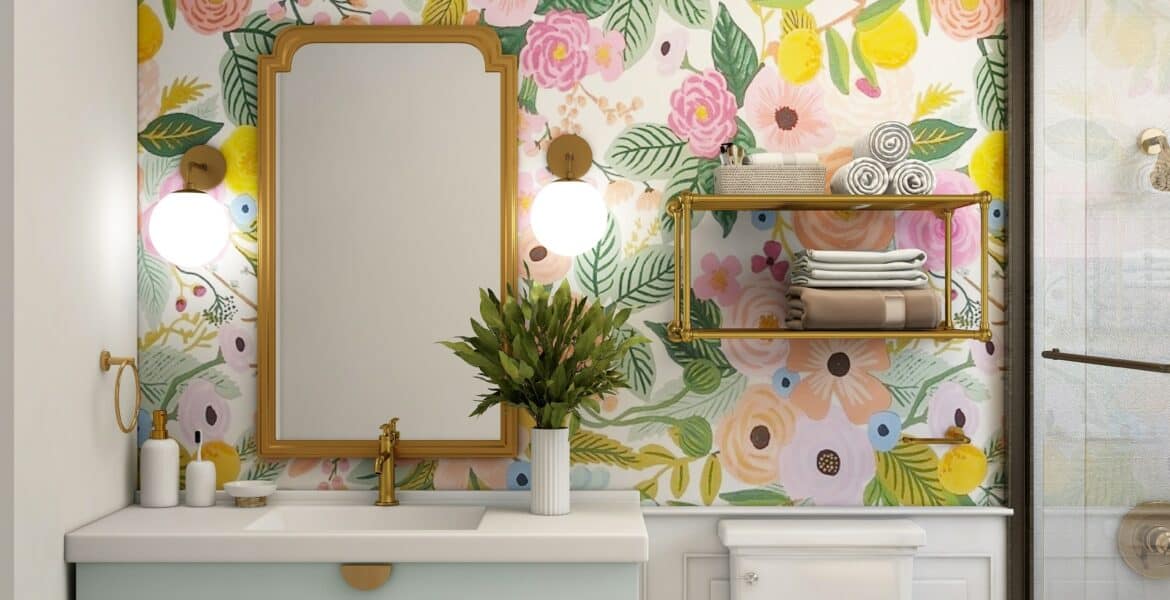 Bathroom wallpaper with Rifle Paper floral pattern, Papiers Peints floral