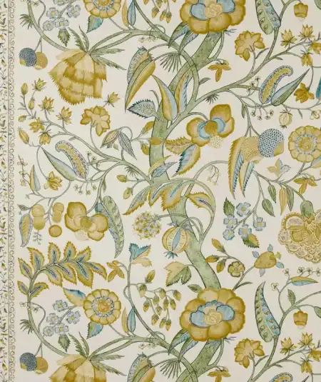 Papier peint floral dans des tons de crème, bleu et or, style classique et élégant.