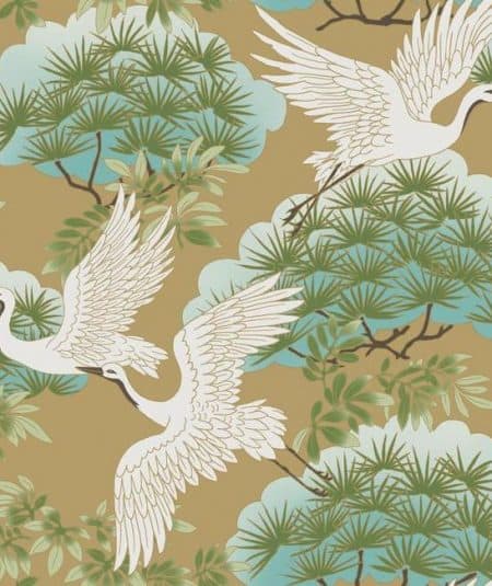 Papier peint avec grues blanches et pins verts, évoquant un style japonais élégant pour salon ou cha.